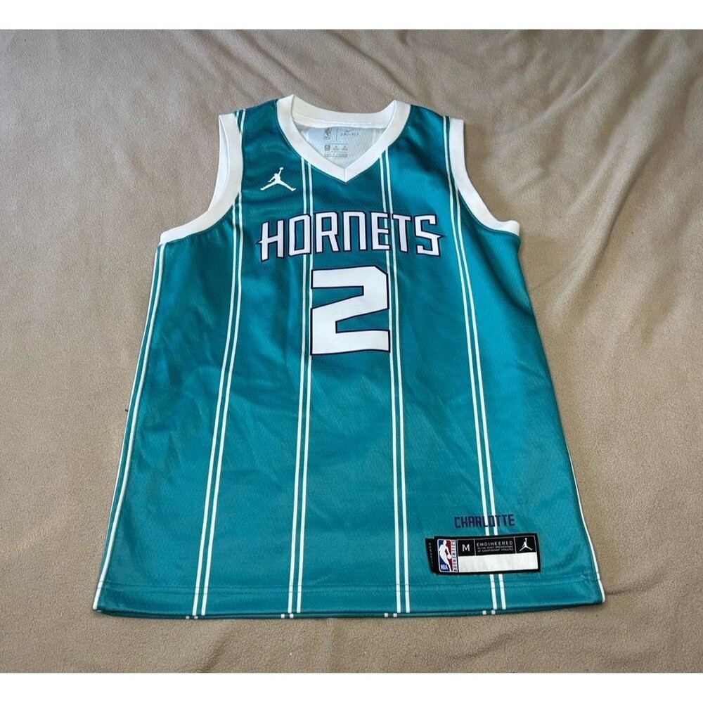 Nike Dri-Fit LaMelo Ball #2 Charlotte Hornets Youth Jersey Size: M 10-12 NBA